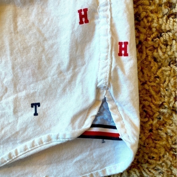 Tommy Hilfiger Kids Medium Long Sleeve Button Down Logo Shirt - Picture 6 of 6